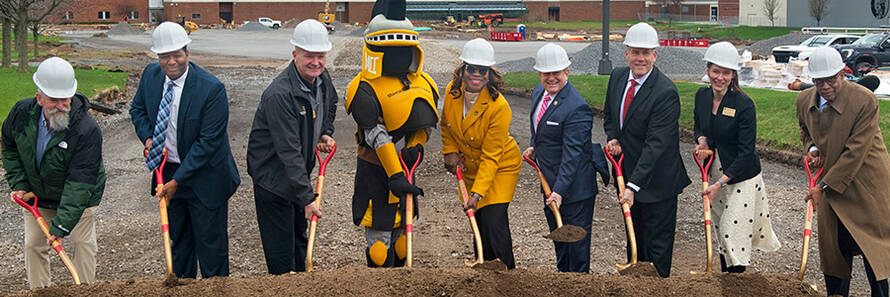 Ground breaking for construction at the new Advanced Technology Center