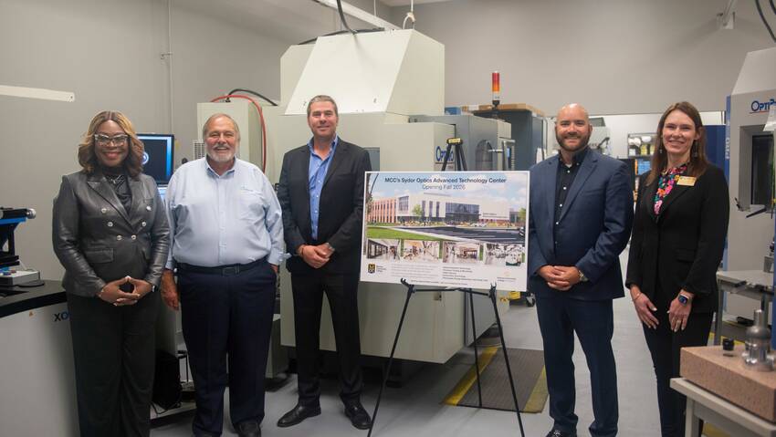 Dr. DeAnna R. Burt-Nanna, Jim Sydor, Matthew Sydor, Jonathan Sydor and Dr. Alexis Vogt in Optical Systems Lab