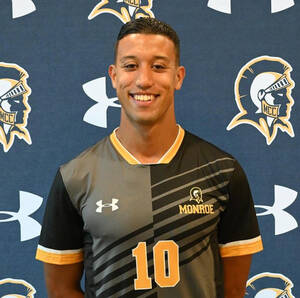 Portrait of MCC graduate Mohamed Souhail