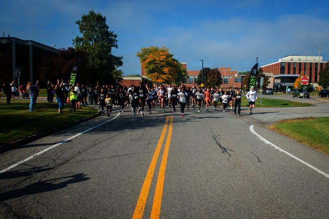 5K participants running