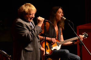 MCC Alum Lou Gramm singing